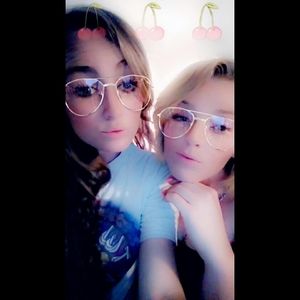 Meet your Posher, Victoria